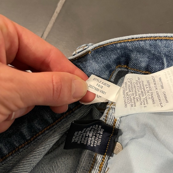 Madwell Cali Demi-Boot Jeans in Comfort Stretch Raw Hem Size 30 - Picture 10 of 16